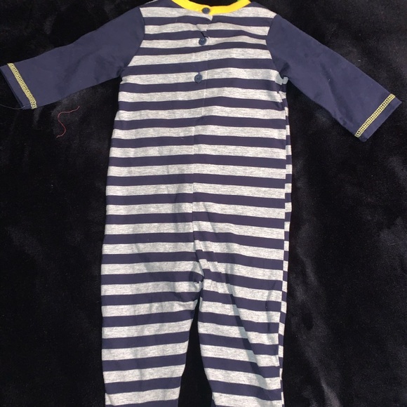 BABY CLOTHES - Picture 2 of 3